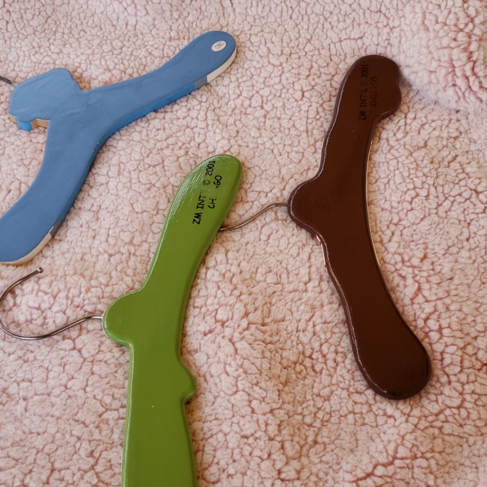 Children's Hangers - Picture 3 of 3
